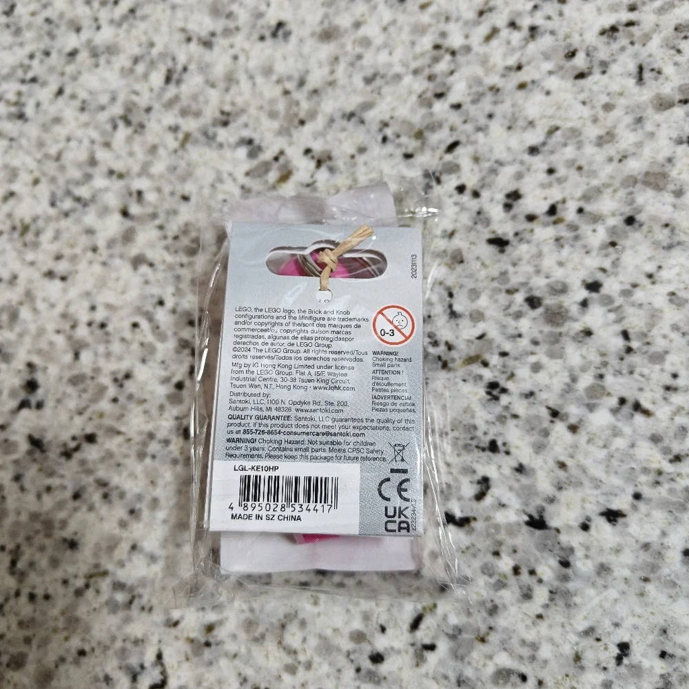 LEGO Spaceman Key Light – Pink (5008985) - Picture 3 of 9